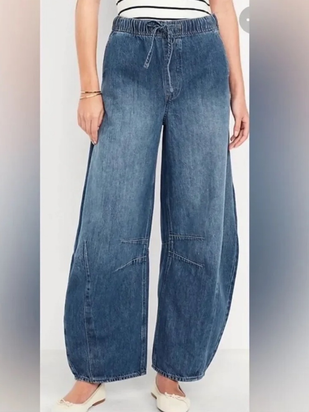 MAKE AN OFFER - OLD NAVY Pull On Drapey Wide Leg Barrel Drawstring Jeans